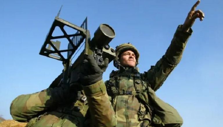 قائمة الأسلحة الغربية لأوكرانيا.. بينها "تويوتا كورولا"