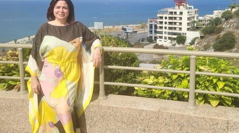 إلهام شاهين تودع آخر أيام الصيفية من بيروت: بحبك يا لبنان