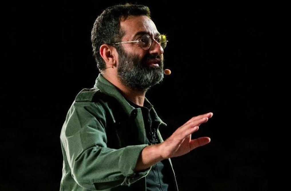 جورج خباز يرد على منتقدي الفن ... ويعلق على أوضاع لبنان