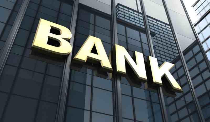 الدعاوى القضائية في الخارج: انتصار على صغار المودِعين .. سَلب المصارف سيولتها وتهديدها بالإفلاس