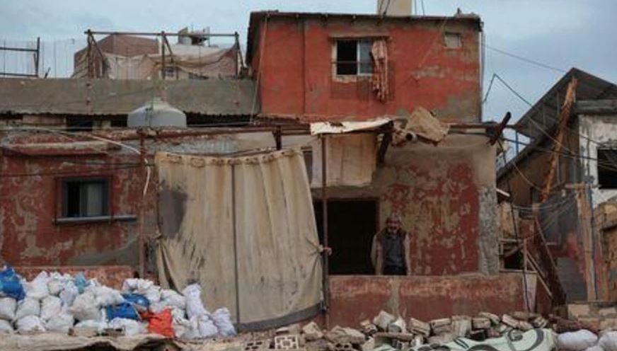 لا مستقبل لنا .. فقراء لبنان الجدد يواجهون كسادا طويل الأمد