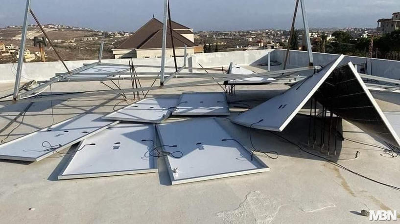 دولارات اللبنانيين قد تطير بهبة هواء.. الشتاء يهدد أنظمة الطاقة الشمسية