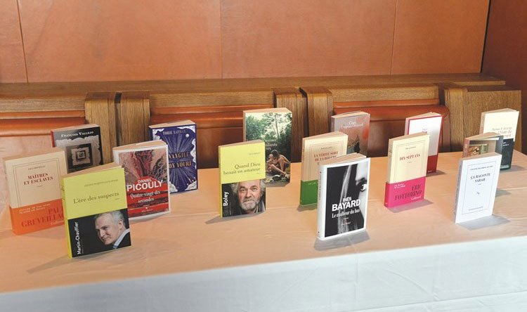 الانسحابات تتوالى من المهرجان الفرنكفوني و شاعر مغربي منسحب يرد على المخونين .. انا لست صهيونيا و احب لبنان البلد الجريح