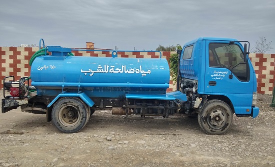 رغم تفشي الكوليرا.. لا خيار أمام الكثير من فقراء لبنان سوى شرب المياه الملوثة