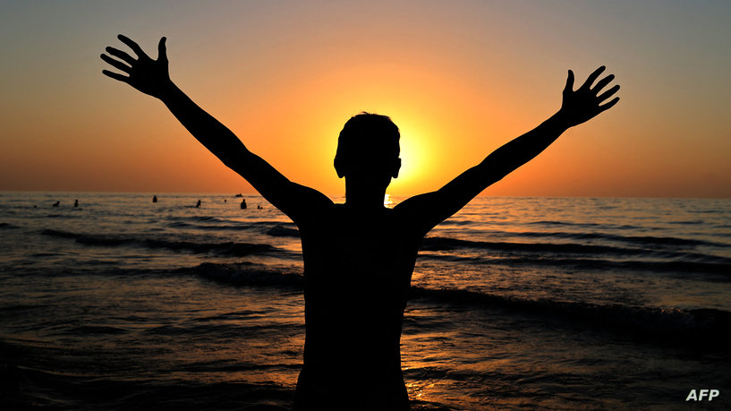 عقول المراهقين والمواد الإباحية.. دراسات تؤكد الآثار الدماغية ورسالة للآباء