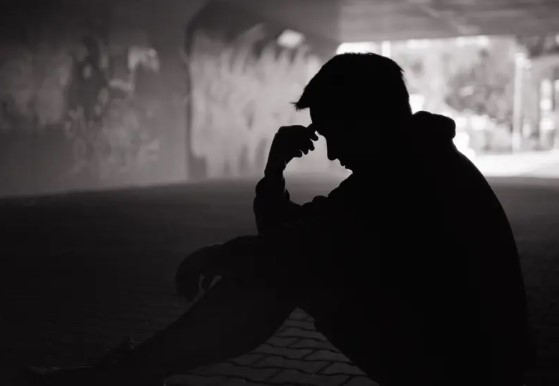 رقم تاريخي بمعدل التعاسة بالعالم.. و3 دول عربية وتركيا بالصدارة