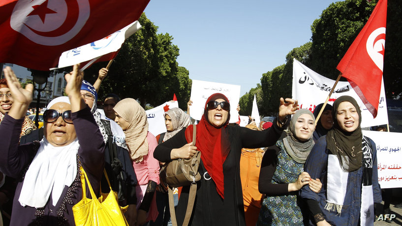 الإسلام في الدساتير العربية.. إشكالية فصل الدين عن الدولة